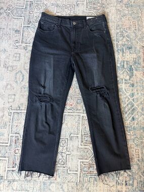 GAP cheeky straight high rise jeans in distressed black